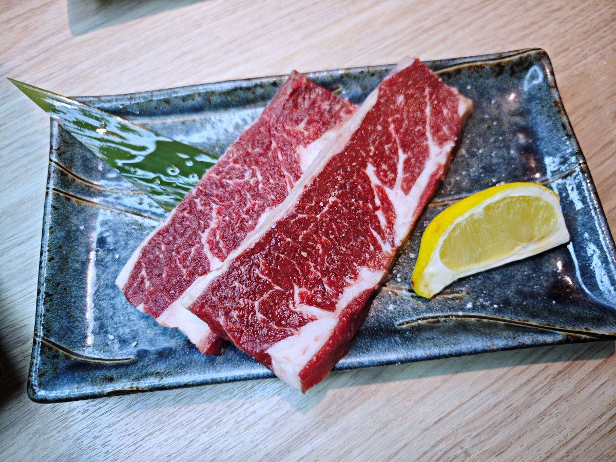 隱藏在板新捷運站附近的極致美味:小秘苑燒肉餐酒 - 第18張圖 隱藏在板新捷運站附近的極致美味:小秘苑燒肉餐酒