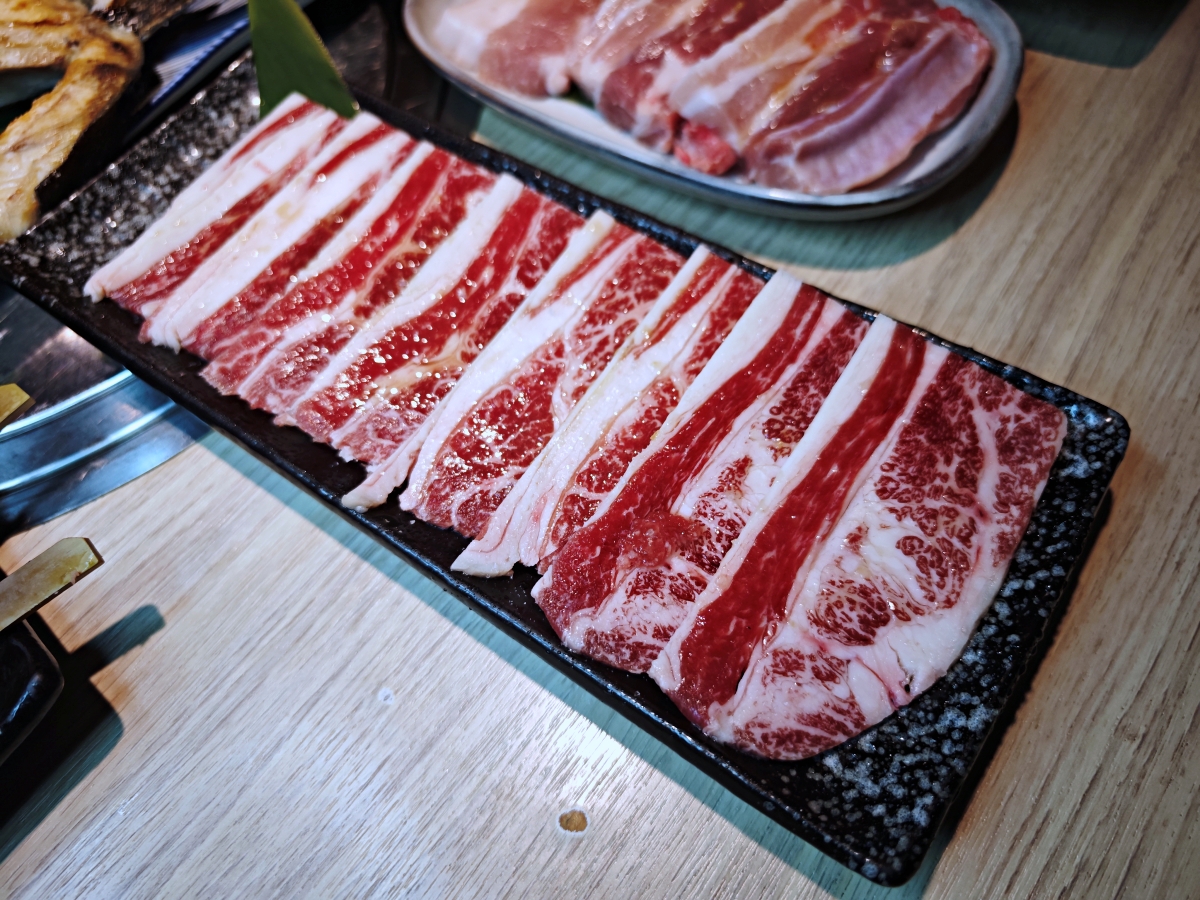 隱藏在板新捷運站附近的極致美味:小秘苑燒肉餐酒 - 第22張圖 隱藏在板新捷運站附近的極致美味:小秘苑燒肉餐酒