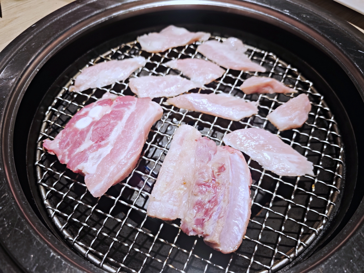 隱藏在板新捷運站附近的極致美味:小秘苑燒肉餐酒 - 第15張圖 隱藏在板新捷運站附近的極致美味:小秘苑燒肉餐酒